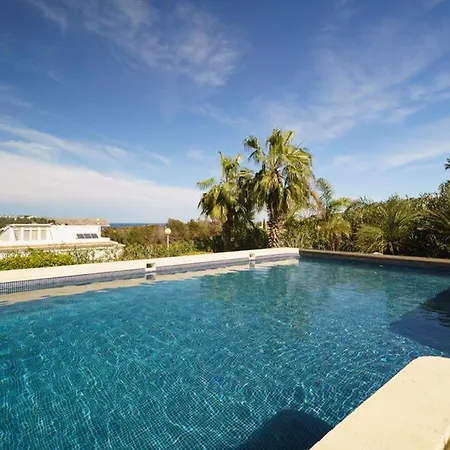 Bonheur Villa *